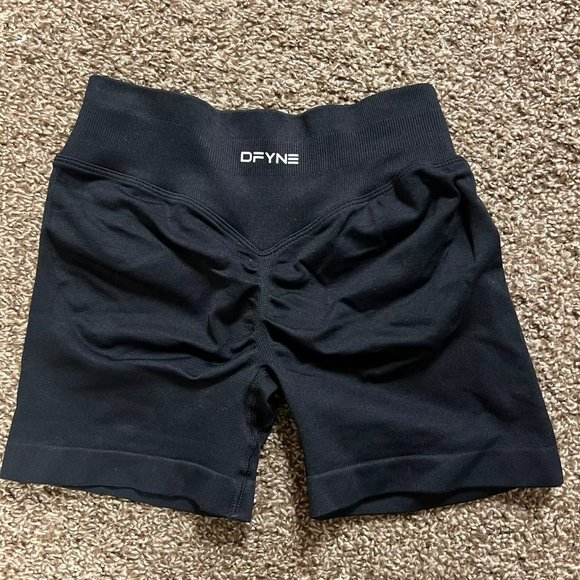Dyfine gym shorts - Picture 1 of 3